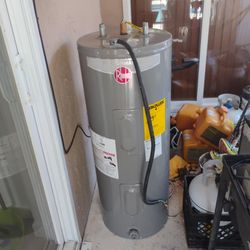 Calentador de agua de 30 galones