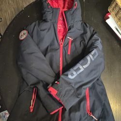 New Tommy Hilfiger Women's 3-in-1 systems jacket in navy blue with a red inner lining. 