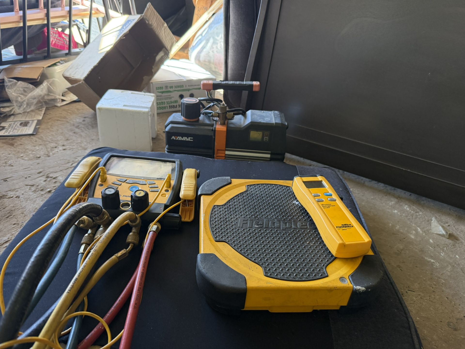 Vac Pump Scale And Gauges