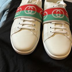 Gucci Shoes 