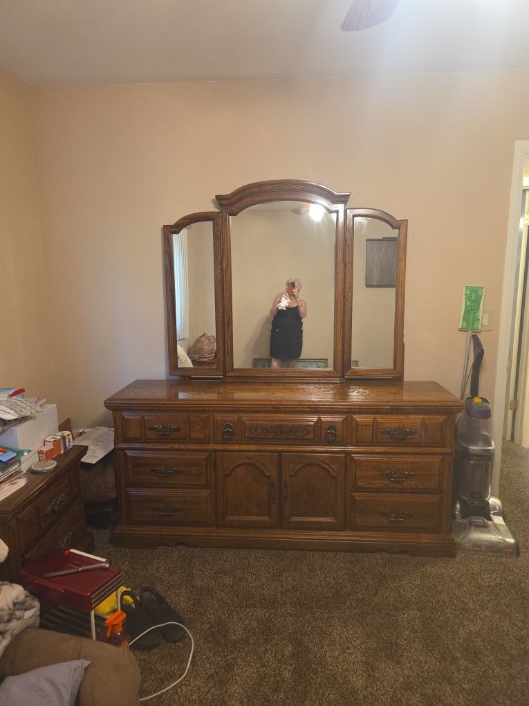 10 Drawers