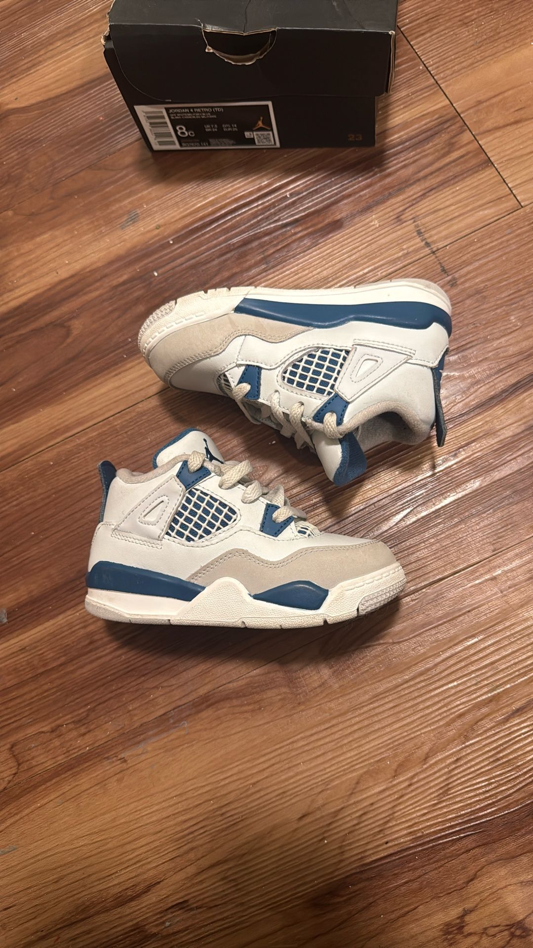 Jordan 4’s “ Military Blue” (2024)