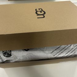 Brand New UGG 