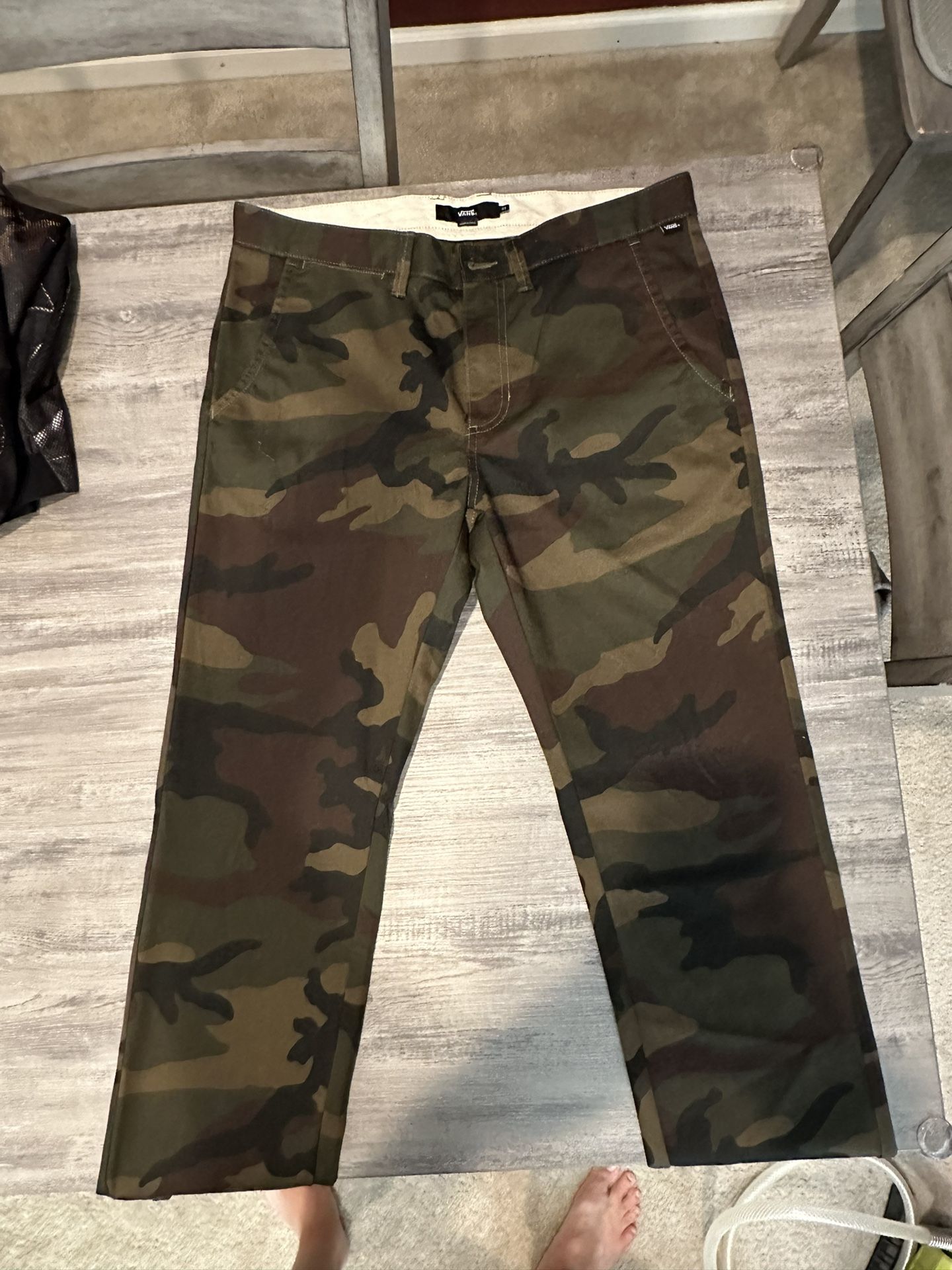 Vans Camo Pants - Size 33L x 34L