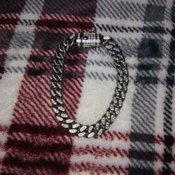 SILVER Bracelet AAA 14KT SS
