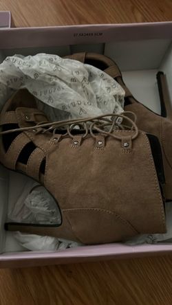 Windsor shoes size 6 women’s