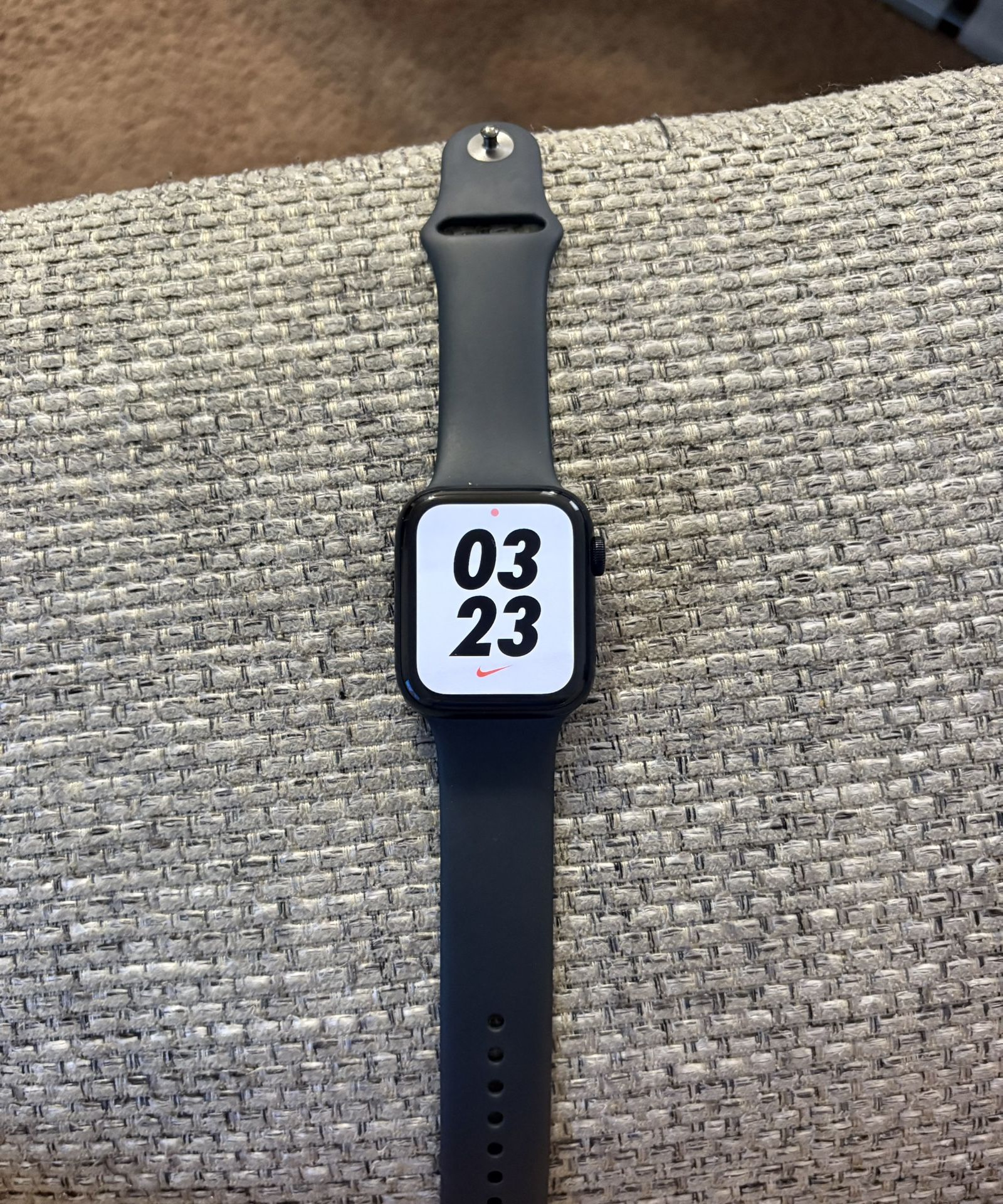 APPLE WATCH SE GPS  2nd GEN … 44 mm also has the newest update!..