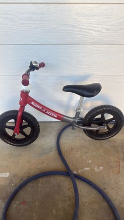 Radio flyer balance bike