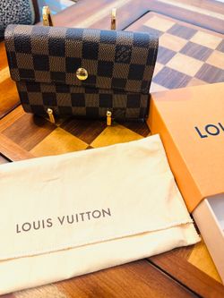 LV Damier Continental Medium Wallet