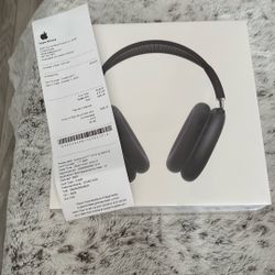 AirPod Max’s w Smart Case 