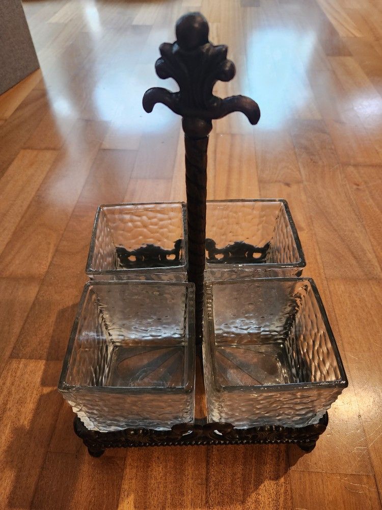 Heavy Metal Silverware Holder