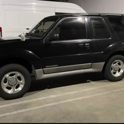 2002 Ford Explorer
