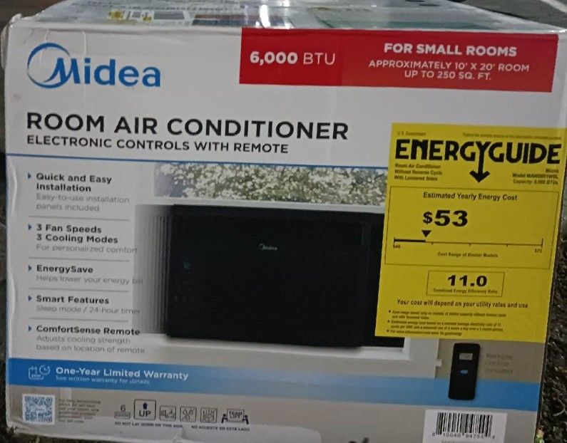 Midea 6000 BTU AC w/remote