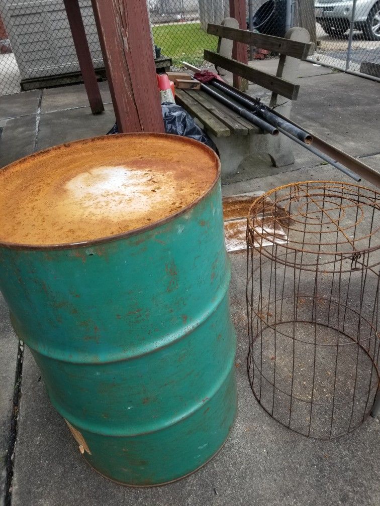 Steel Drum with Burn Basket