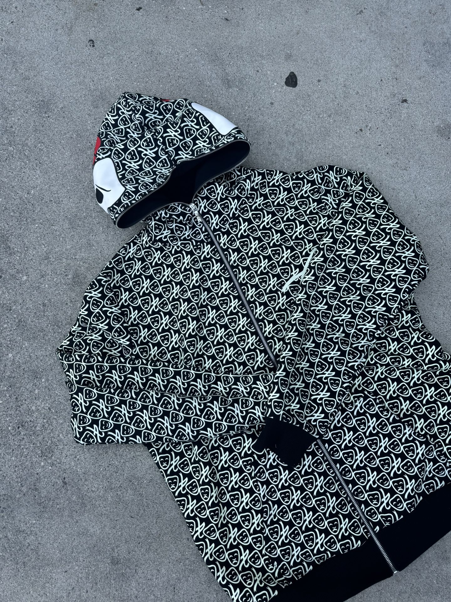 Asaali Hoodie