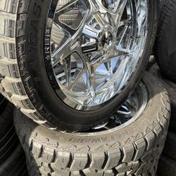 22” RPB CHROME WHEELS FOR SALE!!! 6x5.5 /. 6x135