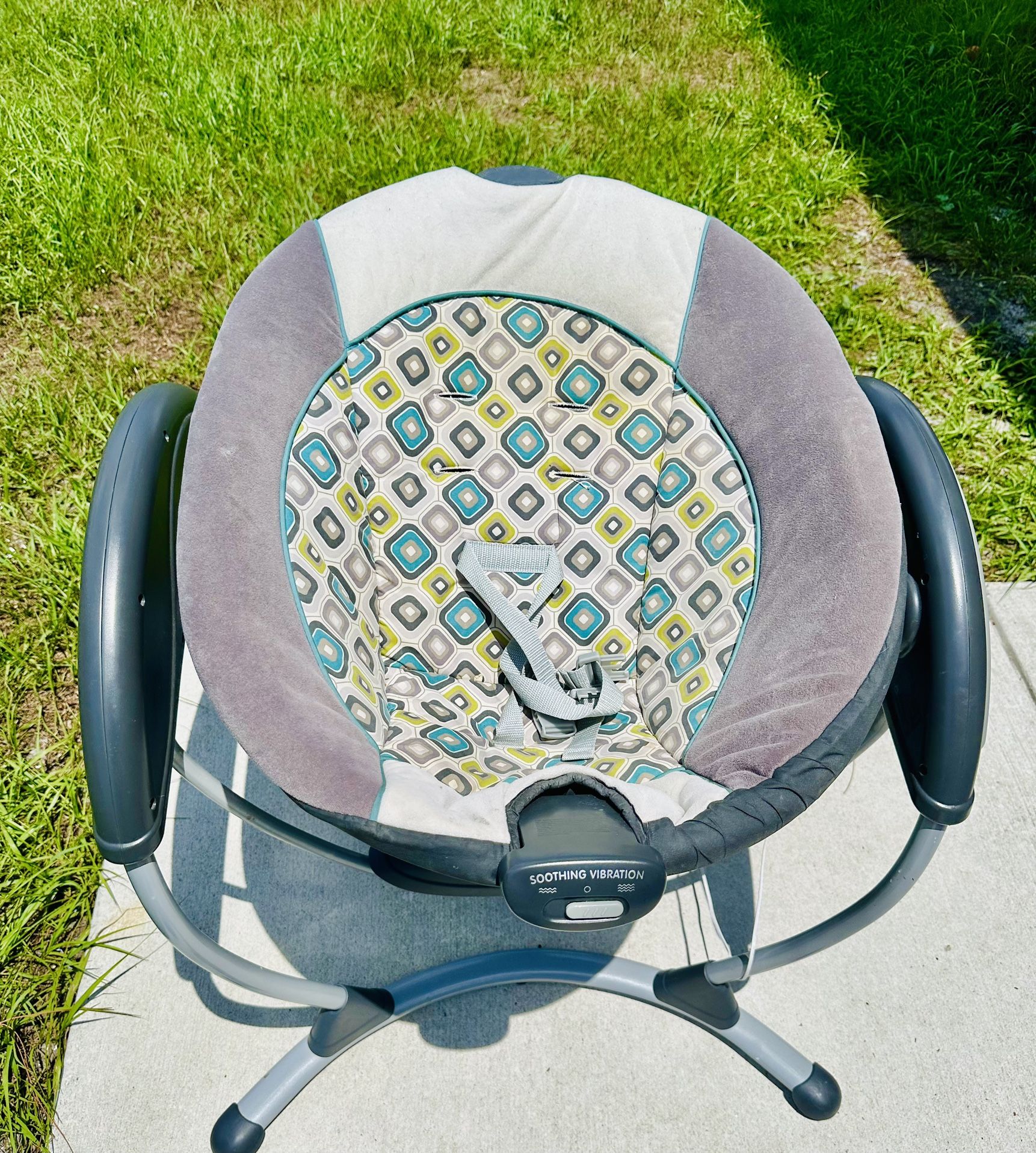 GRACO Glider Swing (battery Operated)