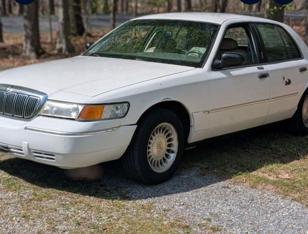 2002 Mercury Grand Marquis