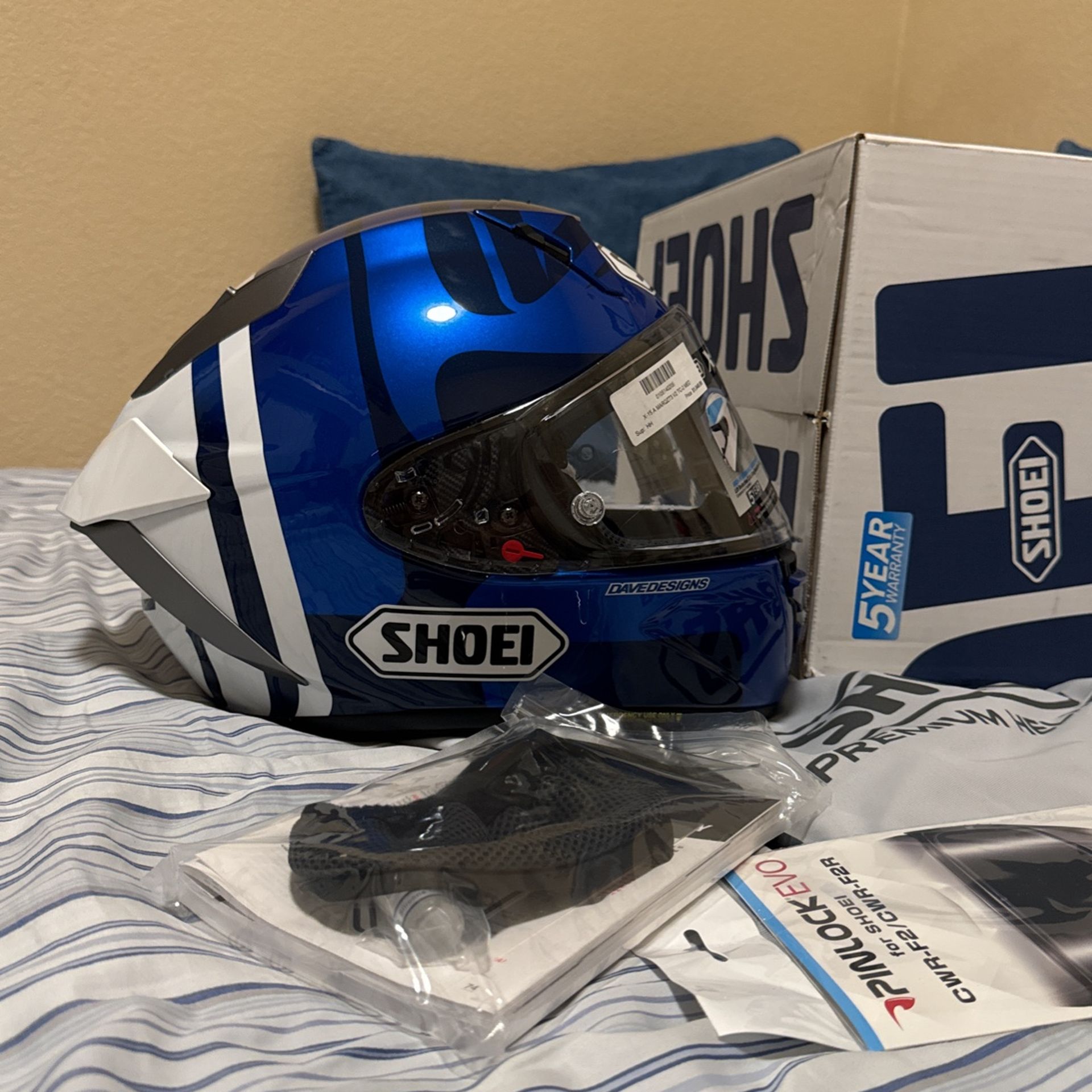 NEW X15 SHOEI MEDIUM PREMIUM HANDMADE RACE HOMOLOGATED  HELMET