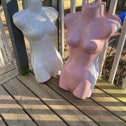 10 Female 3/4 Hanging Mannequins (2 no hanger)