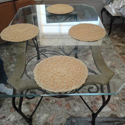 Dinning table