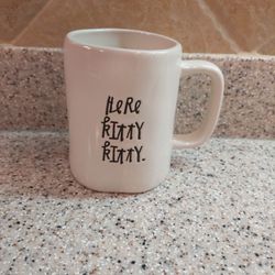 "Here Kitty Kitty" Rae Dunn Mug