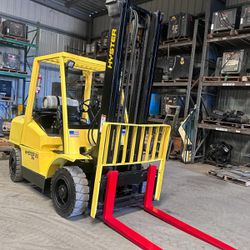 2006 Hyster 8000 lbs capacity forklift 