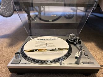 Audio-Technica AT-LP120-USB Turntable - Brand New, Never Used