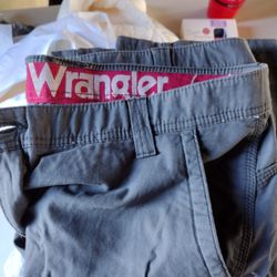 38 X 30 Wrangler Stretch Pants