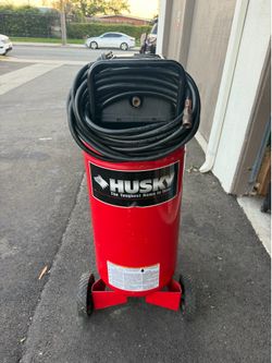 26 gallon 1.7HP vertical Husky compressor