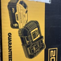 New Battery And Charger Kit Dewalt