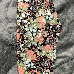 Brand New Floral LuLaRoe leggings 