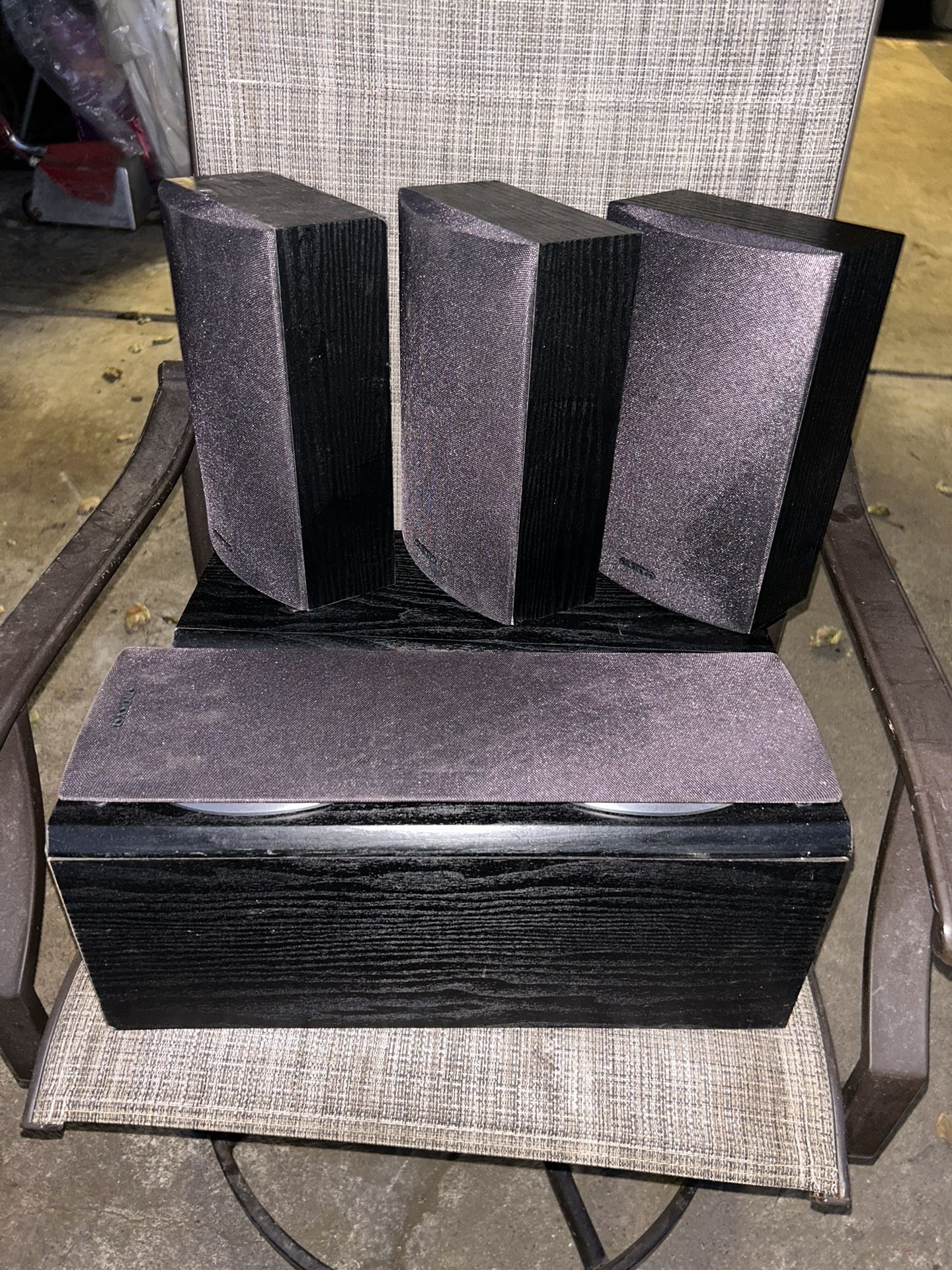 Onkyo Speakers Set Of 5