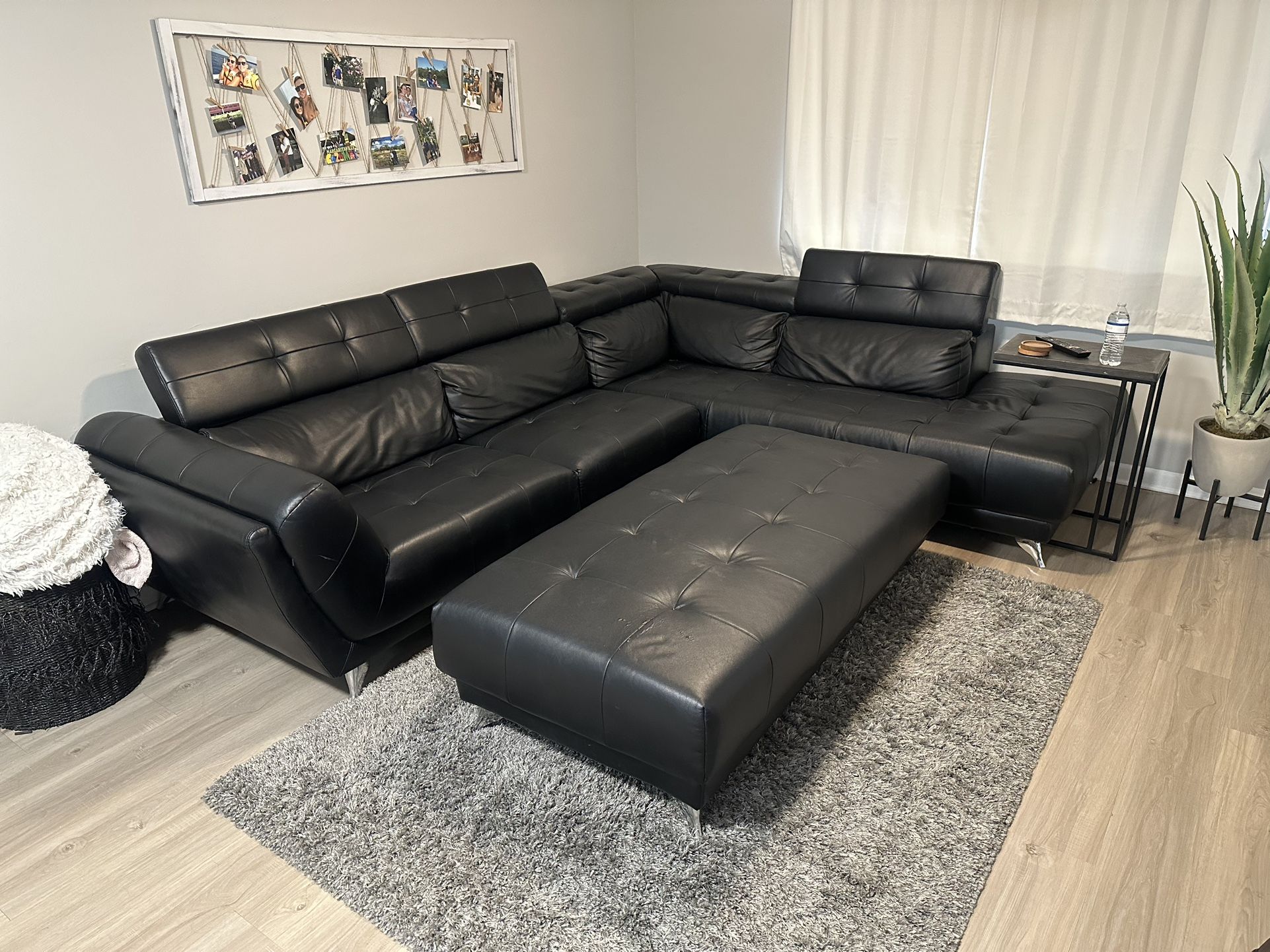 Hudson Heights Living Room Sectional Set