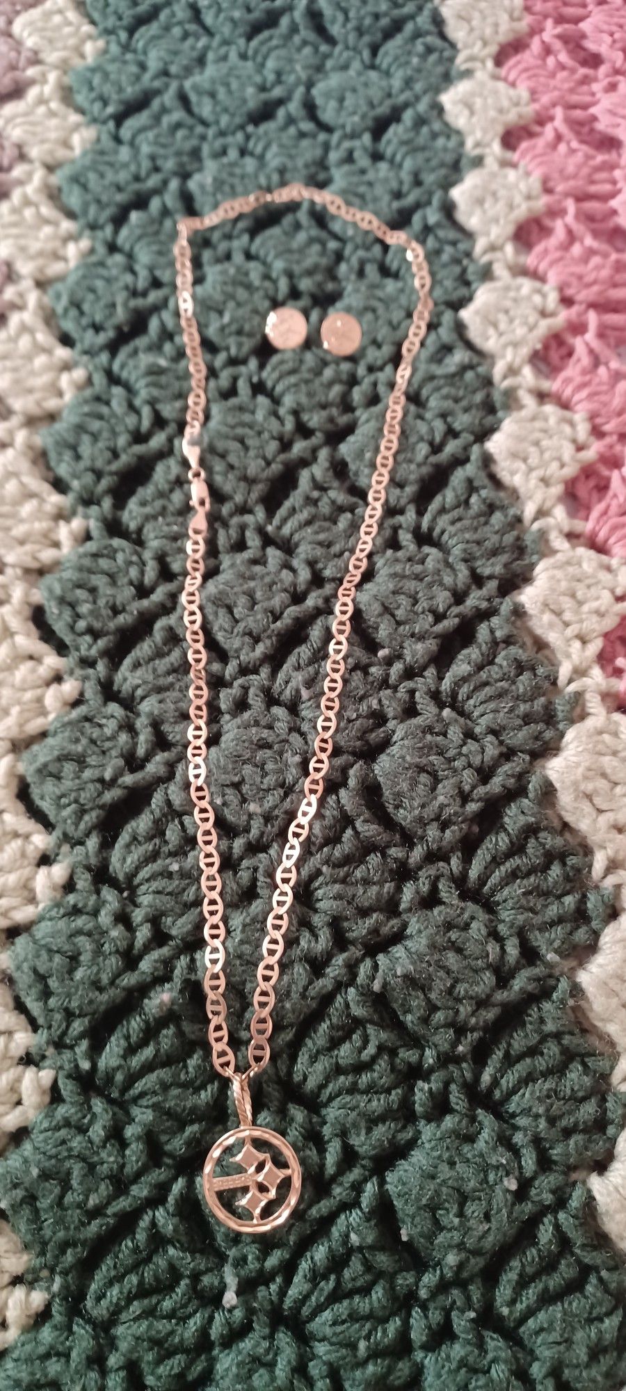 Gold Pittsburgh Steeler 14k