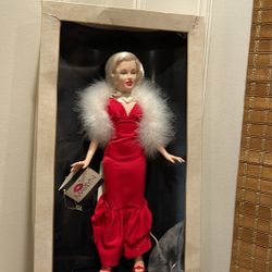 Vintage 1983 18" Marilyn Monroe Doll