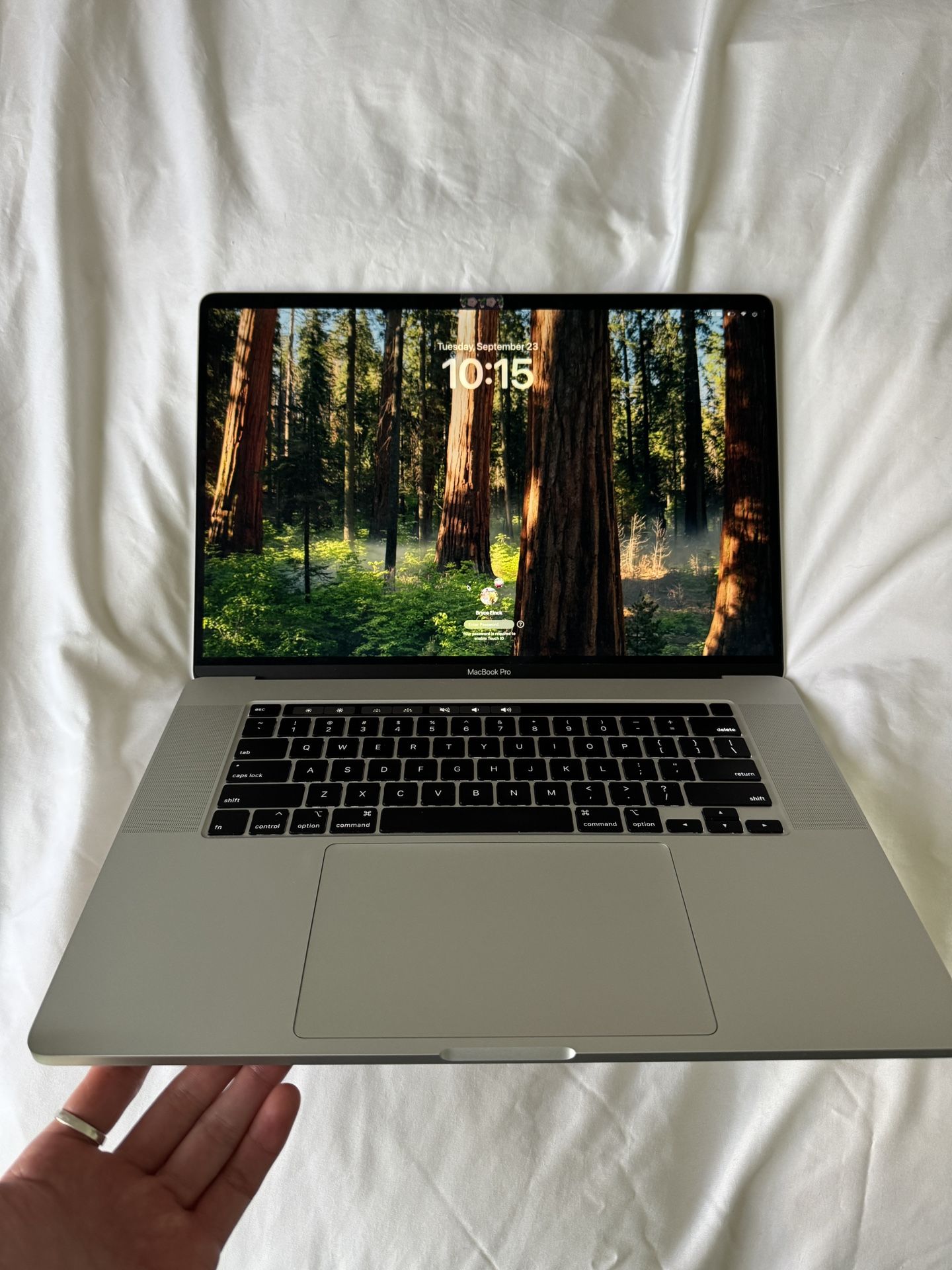 Apple MacBook Pro 16” 64gb Ram 1tb Ssd