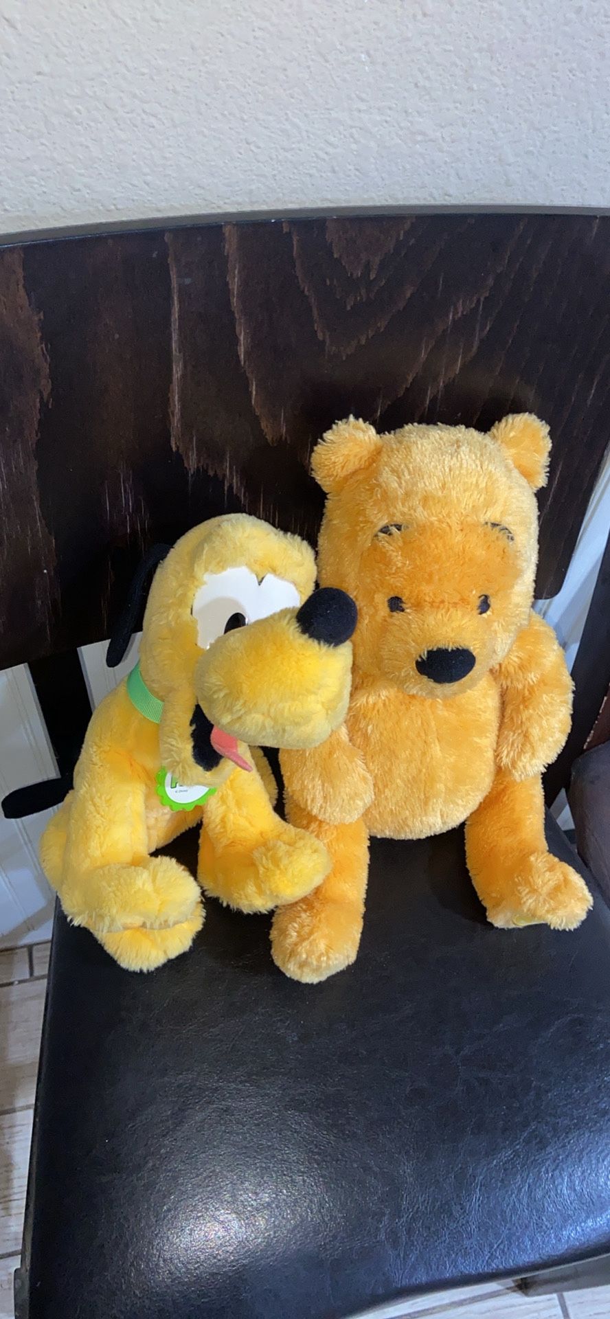 Vintage Pooh & Pluto Plushies