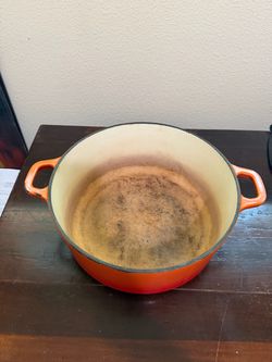 Chasseur Dutch Oven Cast Iron Pot Made In France Orange Size 26 - Pot Only -