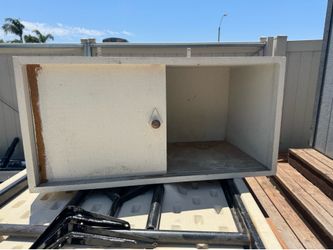 Free cabinets