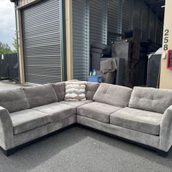 Sectional Couch 