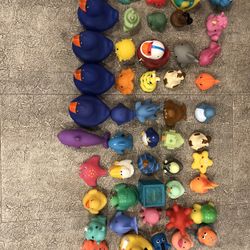 50 Water Squeez Pool Toys 