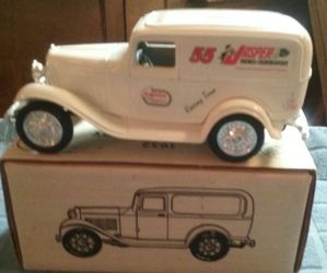 Ted Musgrave Model A Panel Truck Bank