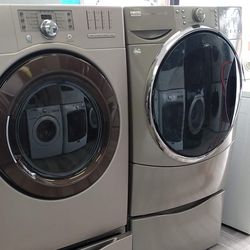 Kenmore  Washer And Gas Dryer Worh Pedestals Included Set For $745 