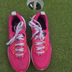 Women's Nike Shoes 