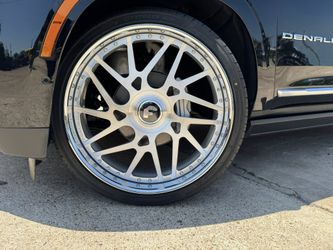 NEW WHEELS WITH NEW TIRE 