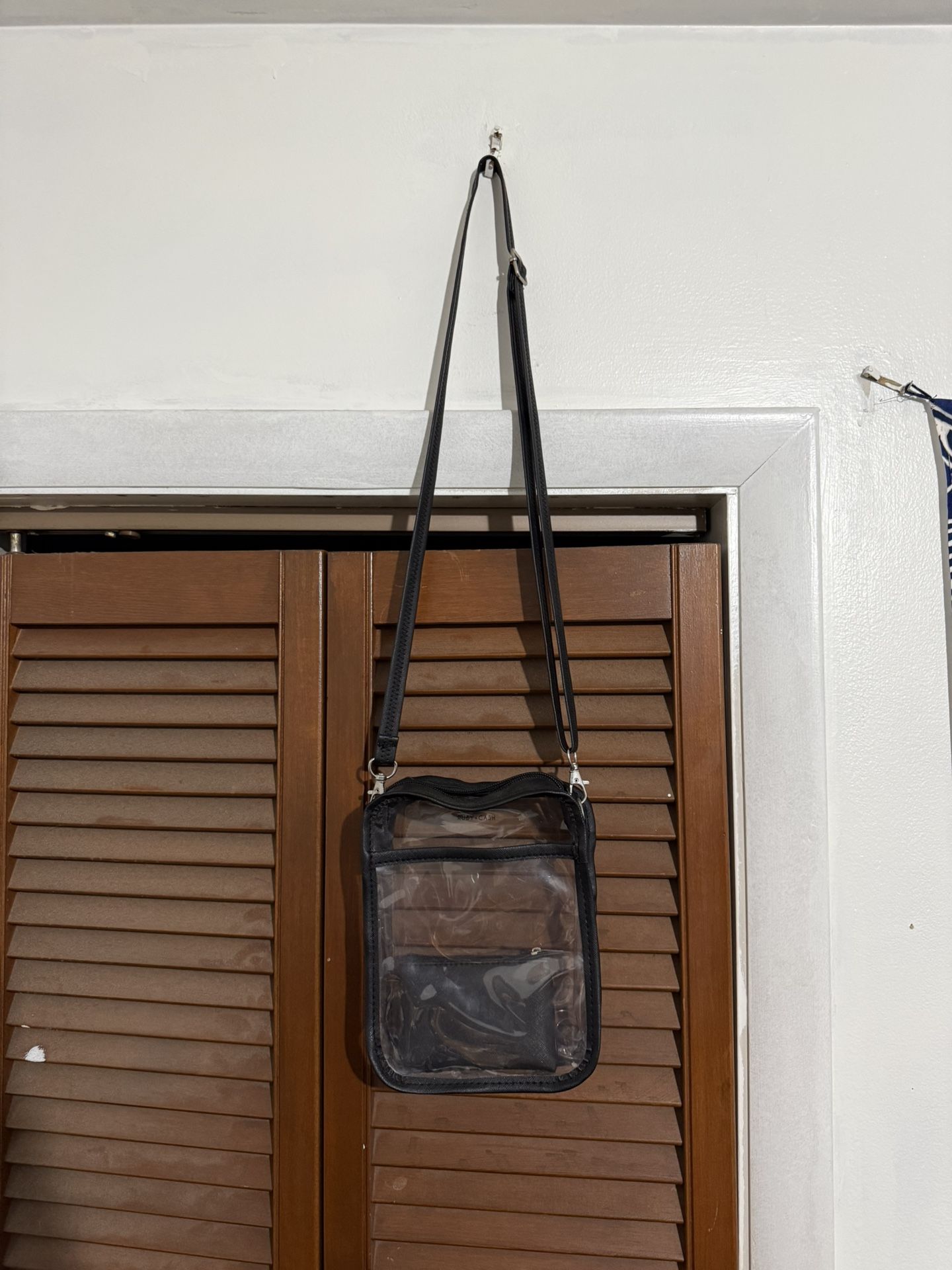 Ruby + Cash Clear Crossbody Bag with Coin Pouch