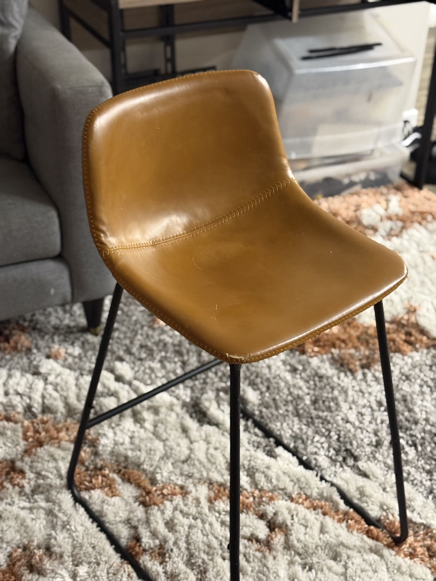 Western Style Leather Bar Stool