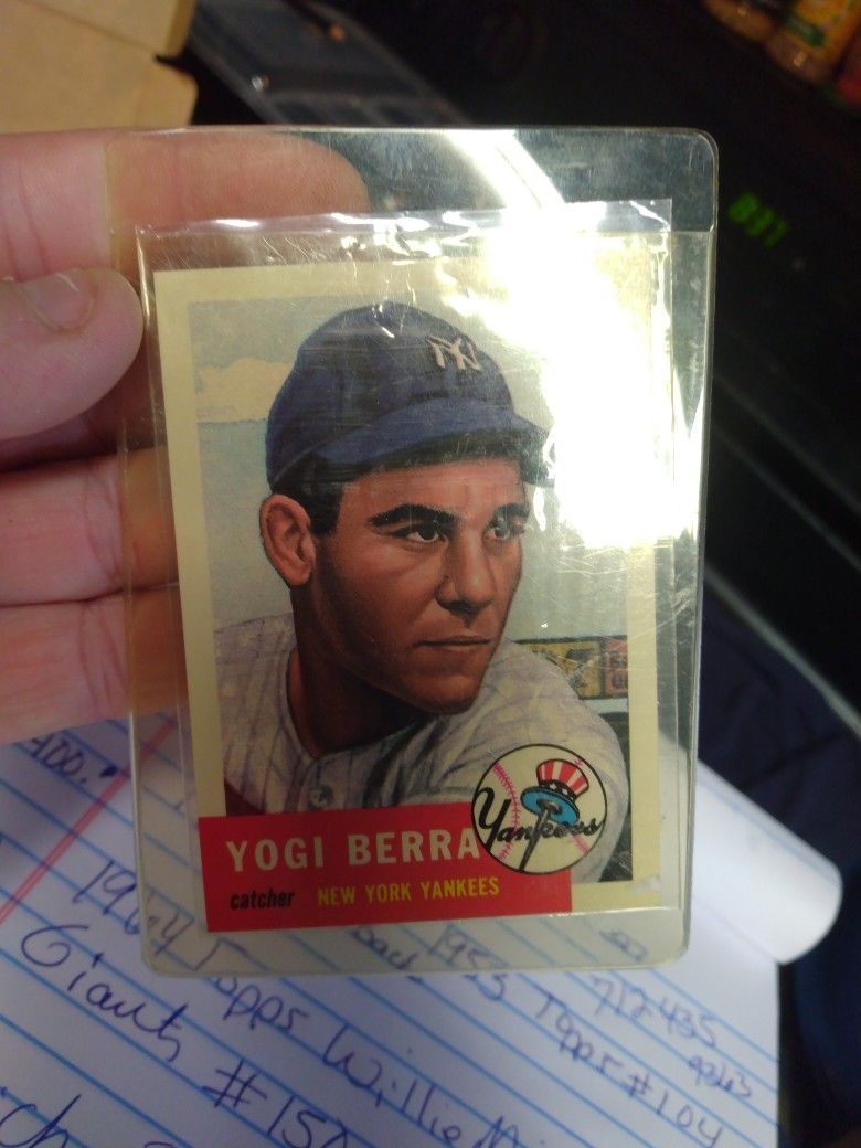 1953 Topps Yogi Berra #104
