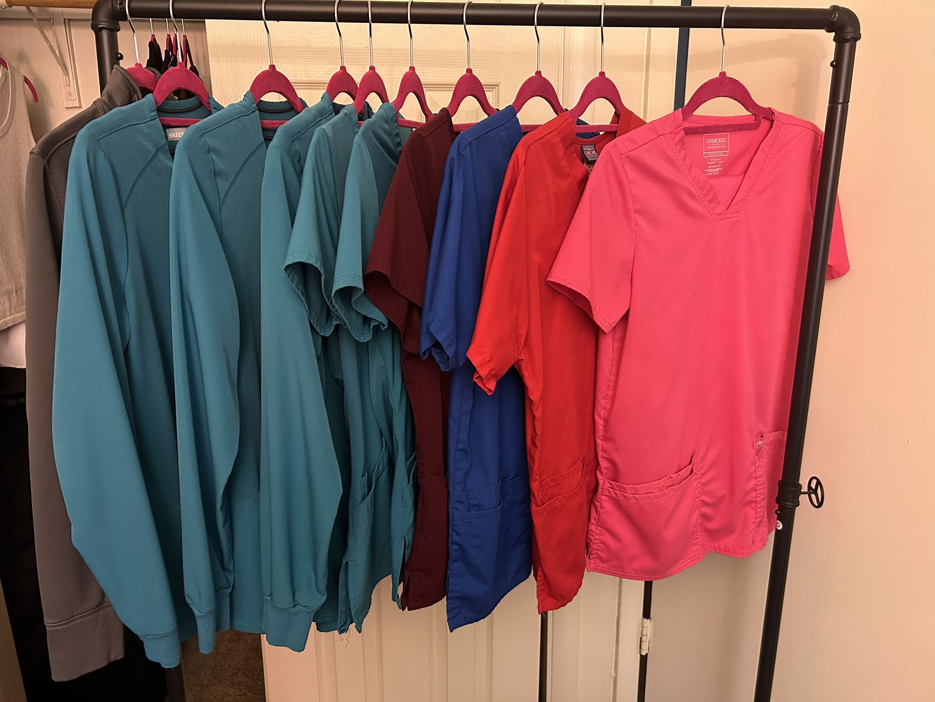 “SCRUBS FOR SALE‼️”